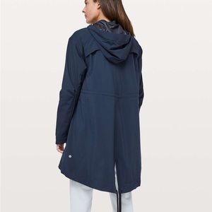 Lululemon Swing Trench
